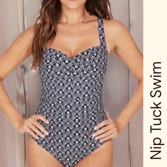 Nip Tuck Swimwear‎ One-Piece Beachwear - Picture 1 of 11